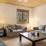 Vierseitenhof Mit Pool Farm stay Ziesar