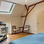 Vierseitenhof Mit Pool * Ziesar