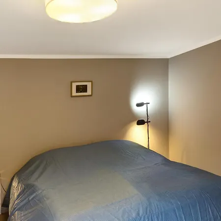 Vierseitenhof Mit Pool 팜스테이 *