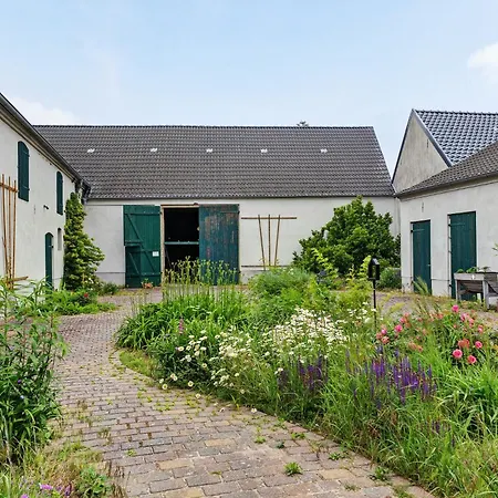 ファームステイ Vierseitenhof Mit Pool