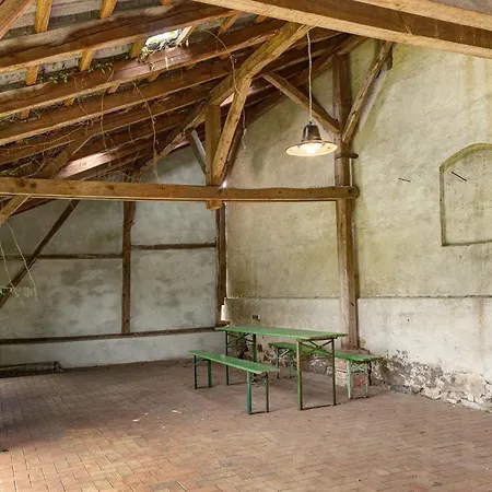 Vierseitenhof Mit Pool Farm stay *