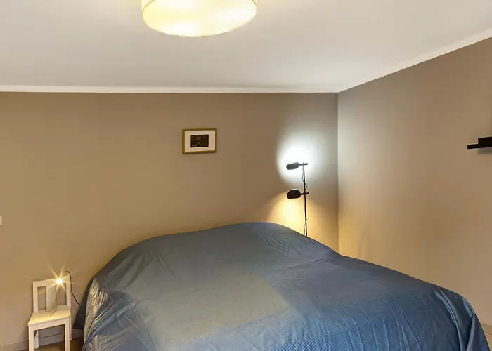 Vierseitenhof Mit Pool ファームステイ *